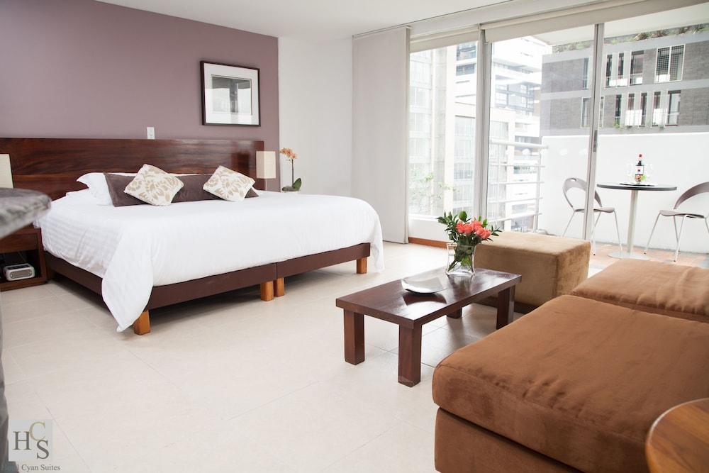 Cyan Suites Poblado By Mde Bnb Medellín Exterior foto